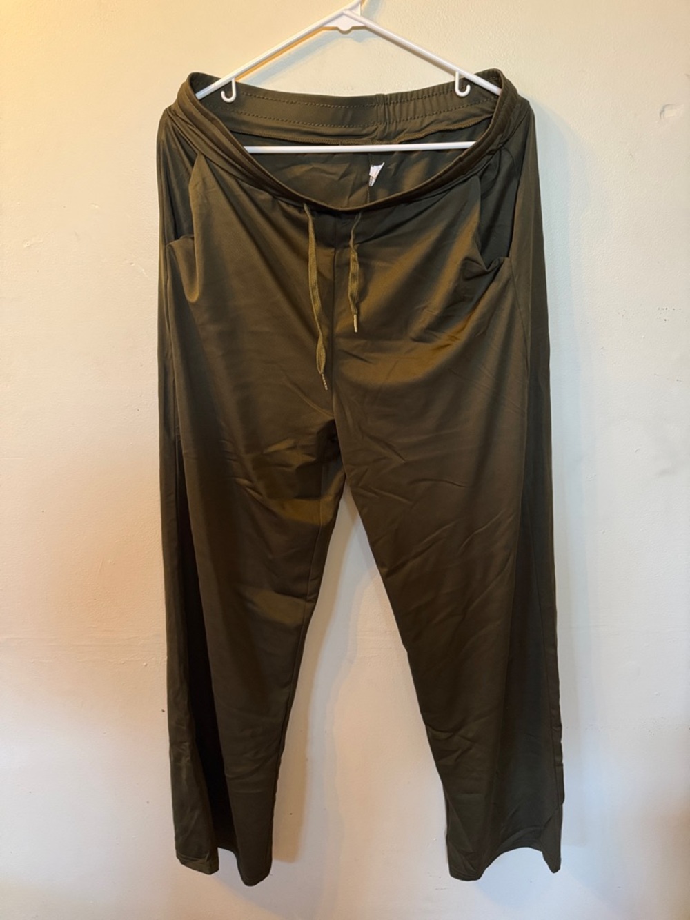 Women’s Relaxed Drawstring Pantsuit - Olive Green
